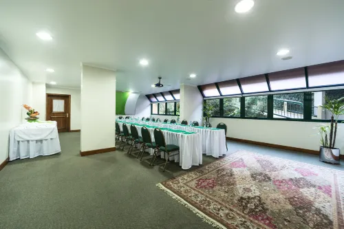 Hotel Laghetto Toscana Business Photos