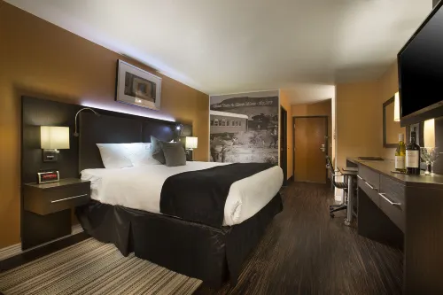 Prospector Hotel & Casino Photos