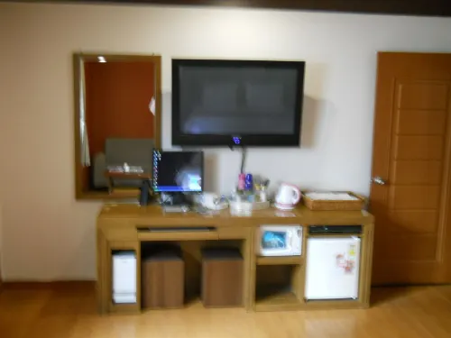 Hotel Millennium Photos