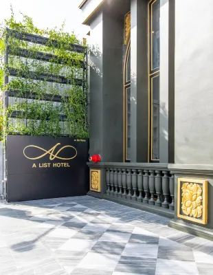 A.List Hotel Exterior Photos