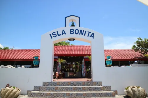 Isla Bonita Beach Resort In der Nähe des Hotels Photos