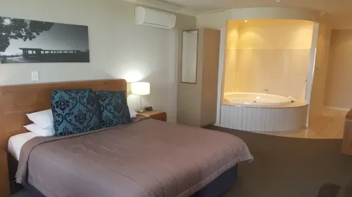 The Nautilus Napier Photos