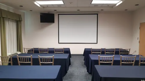 Holiday Inn Express Saltillo Zona Aeropuerto Business Photos