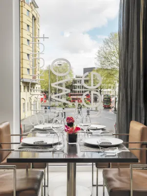 H10 London Waterloo Hotel تناول الطعام Photos