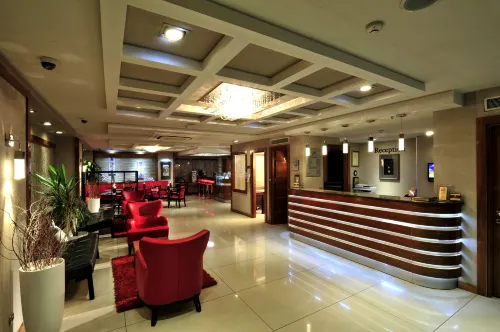 Istanbul Golden City Hotel Öffentliche Flächen Photos
