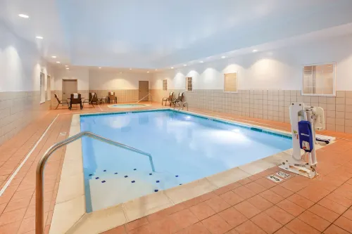 La Quinta Inn & Suites by Wyndham Cincinnati Airpt Florence Leisure & Recreation Photos