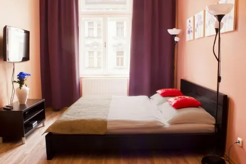 Royal Court Apartments Номера Photos