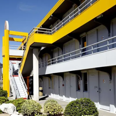 Hôtel Première Classe Marseille Vitrolles Extérieur Photos