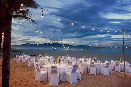 Sheraton Grand Danang Beach Resort & SPA تناول الطعام Photos