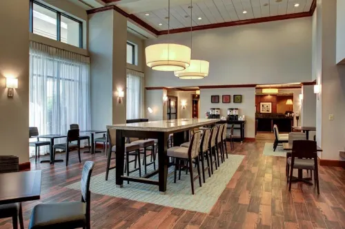 Hampton Inn & Suites Lake Mary at Colonial TownPark Espaces publics Photos