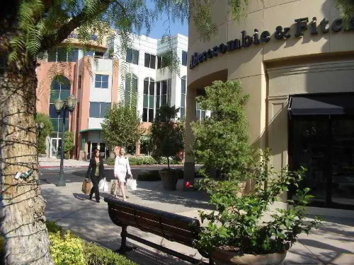 Hilton Garden Inn Valencia at Six Flags Espaces publics Photos