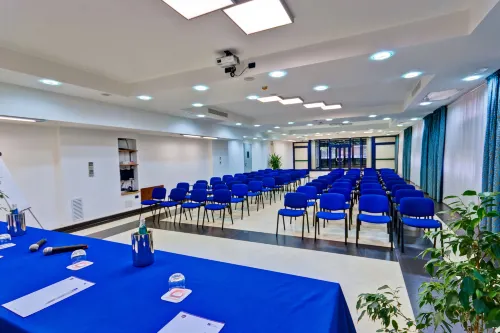 Best Western Blu Hotel Roma Business Facilities Photos