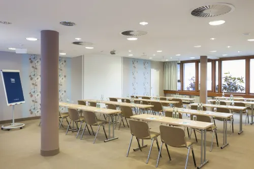 Hotel NH Bingen Geschäftseinrichtungen Photos