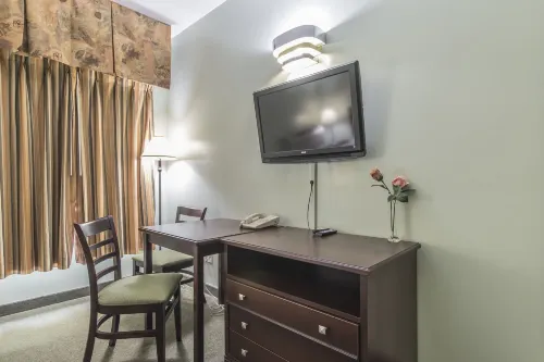 Econolodge Huntsville Photos