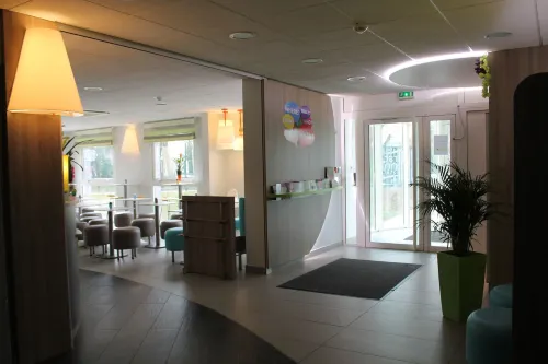 First Inn Hotel Paris Sud les Ulis Public Areas Photos