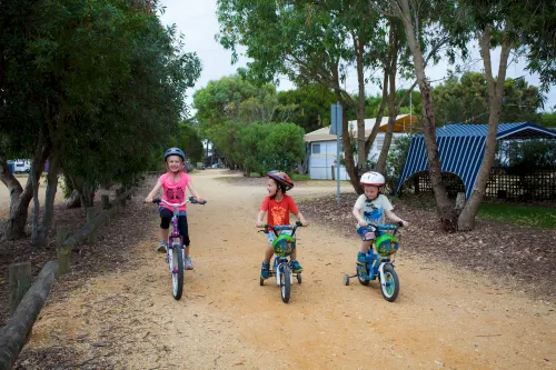 Torquay Foreshore Caravan Park Near Hotel Photos
