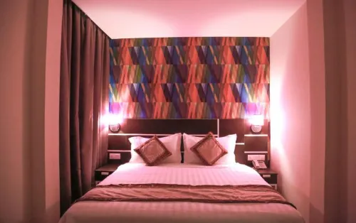 K GARDEN HOTEL PARIT BUNTAR Chambres Photos