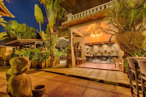 Lot 33 Boutique Hotel Featured Photos