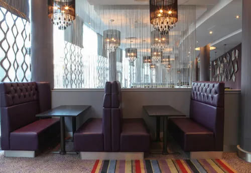 Leonardo Hotel Leeds Restauration Photos