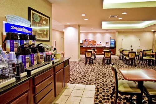 Holiday Inn Express Tampa-Brandon Dining Photos