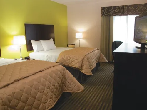 La Quinta Inn & Suites by Wyndham Houston Bush Intl Airpt E Photos