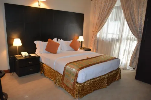 Gold Crest Hotel Photos