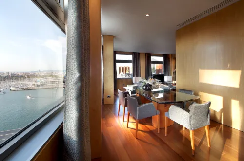 Eurostars Grand Marina Hotel GL Photos