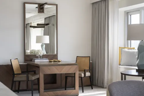 Four Seasons Chicago Photos