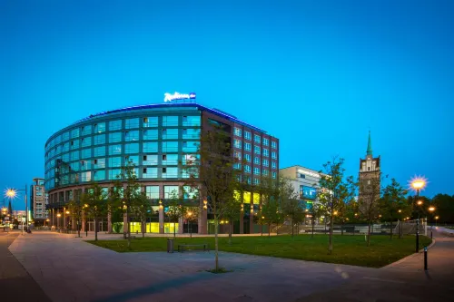 Radisson Blu Hotel, Rostock Extérieur Photos