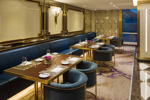 Sheraton Makkah Jabal Al Kaaba Hotel Restauration Photos