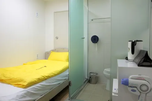 K Stay Guesthouse Myeongdong First Kamar Photos