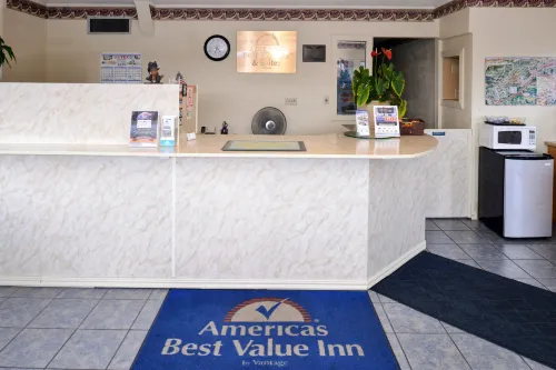 Americas Best Value Inn and Suites Flagstaff Public Areas Photos