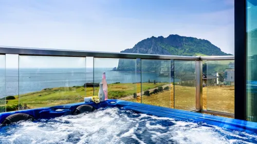 더 클라우드 풀 앤 스파 휴식 & 레저 Photos