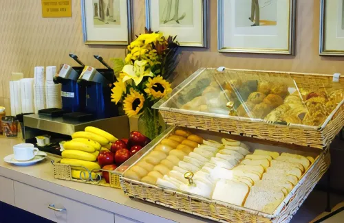 Best Western Alderwood Dining Photos