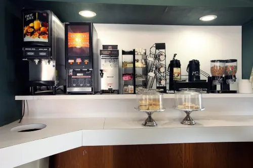 Ibis Budget Dandenong Ristorazione Photos