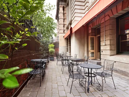 Grand Hotel Melbourne Exterior Photos