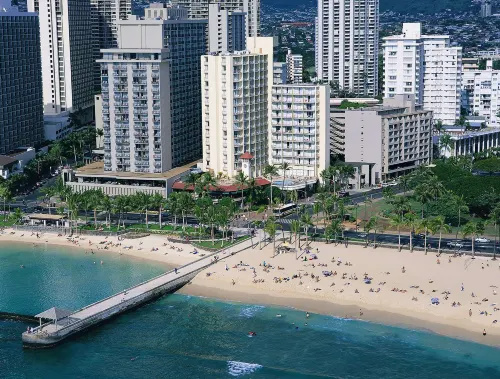 Park Shore Waikiki Exterior Photos