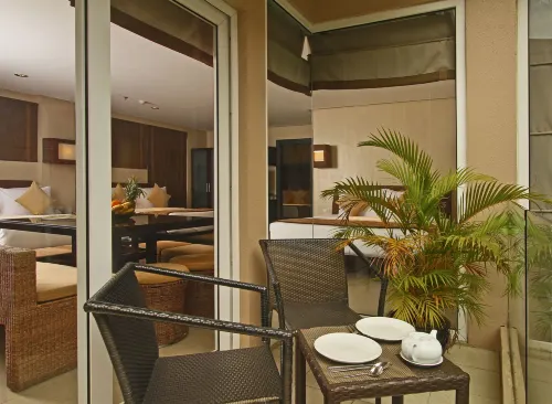 Two Seasons Boracay Resort Restauration Photos