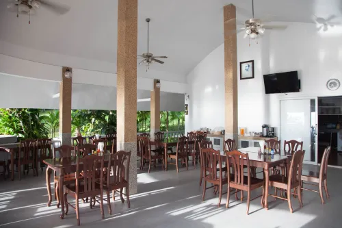 Arawan Beach Resort Krabi Restauration Photos