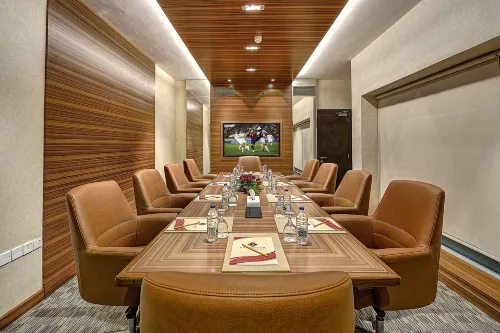 Grandeur Hotel Al Barsha Business Photos
