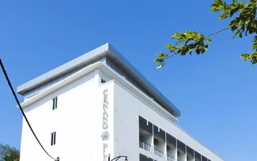 Cenang Plaza Beach Hotel Экстерьер Photos