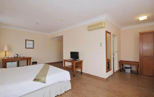 Nalendra Hotel Kamar Photos