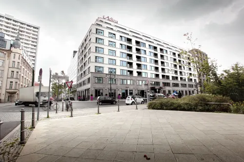 Adina Apartment Hotel Berlin Hackescher Markt Featured Photos