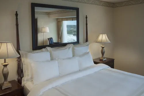 Niagara Falls Marriott Fallsview Hotel & Spa Photos