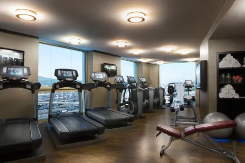 Renaissance Zurich Tower Hotel Leisure & Recreation Photos