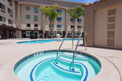 Holiday Inn Express San Bernardino - Colton Loisirs et amusements Photos