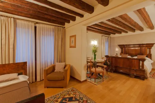 Hotel Saturnia & International Chambres Photos