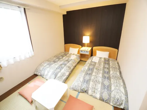 Hotel Royal Garden Kisarazu Zimmer Photos