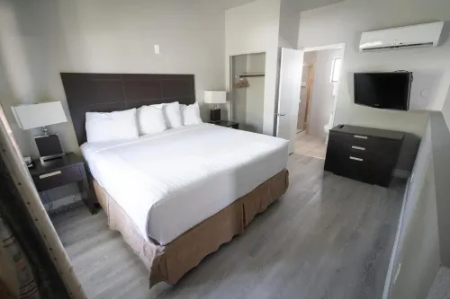 Alexis Park All Suite Resort Rooms Photos
