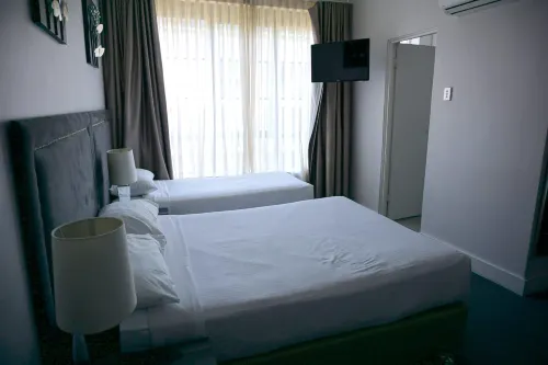 The Savoy Double Bay Hotel Rum Photos
